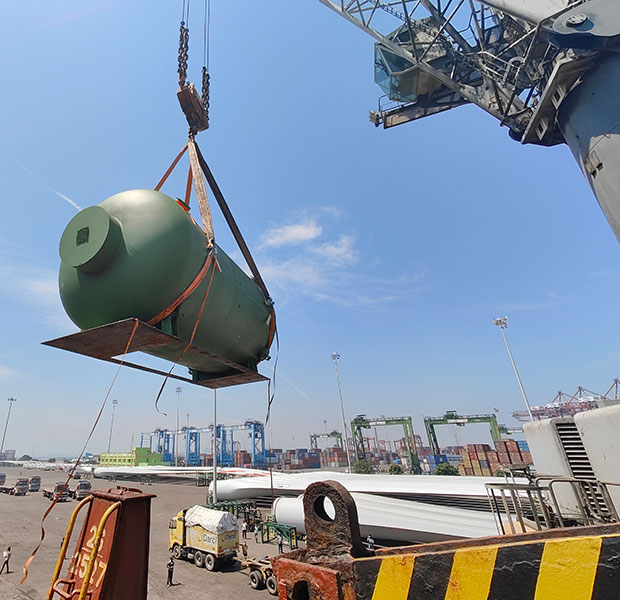 Global Shipping & Logistics